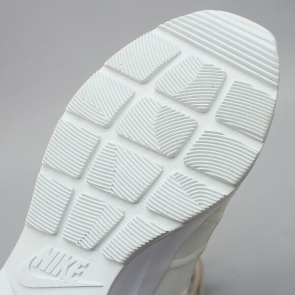 Nike Ladies 10 Tanjun High Rise Phantom/Red/Sand Sneakers Lace Boots AO0355-005 - Picture 9 of 11